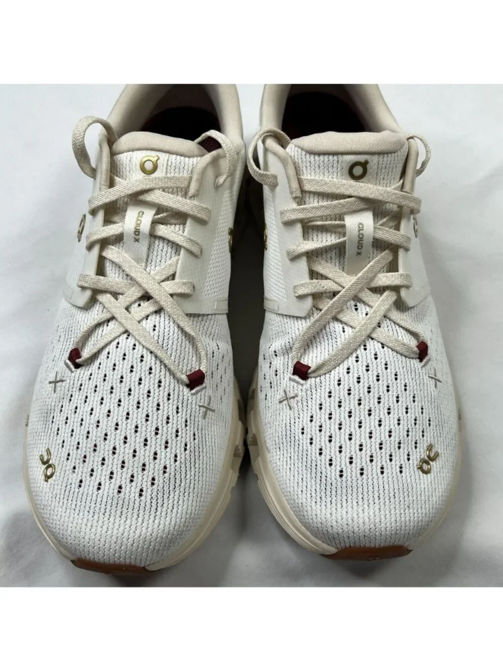 On Cloud X 4 Sneakers Limited Edition White Dark Red Trainers US Women's 9